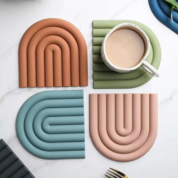 Kitchen Baking Pan Organizer - قوس قزح سيليكون الجدول حصيرة كوستر