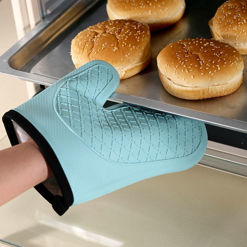 قطعتان من قفازات العزل الحراري - مراجعة Kitchen Baking Gloves وسعره
