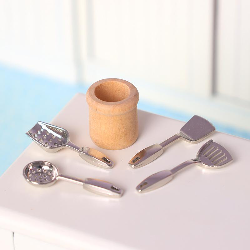 مجموعة أدوات مطبخ مصغرة بمقياس - مراجعة Kitchen Utensils وسعره