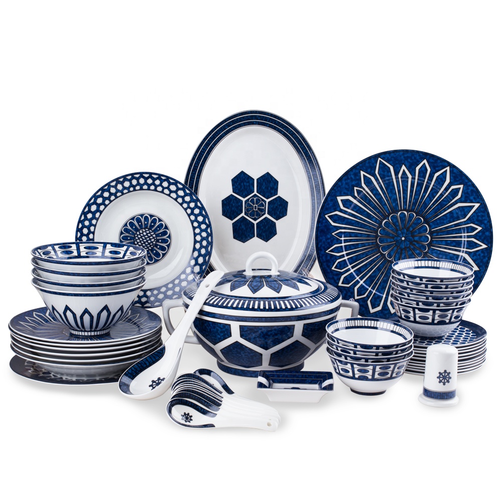 طقم أدوات مائدة من 58 قطعة، أد - مراجعة Kitchen Utensils وسعره