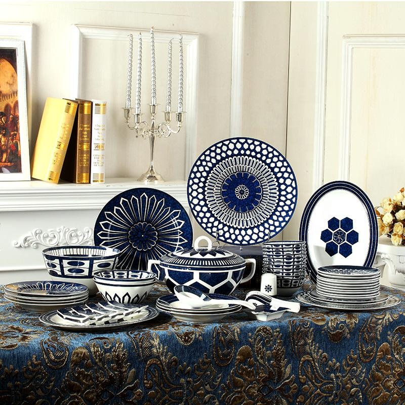 طقم أدوات مائدة من 58 قطعة، أد - مراجعة Kitchen Utensils وسعره